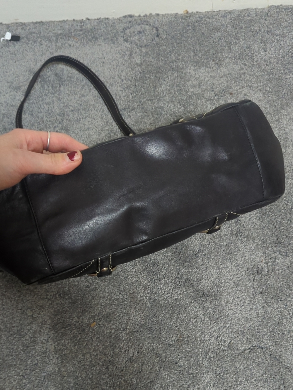 Coach Black Leather Shoulder Bag with Silver Hardware And White Stitching - Picture 8 of 10